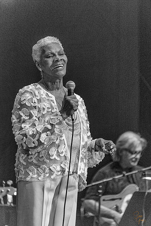 Dionne Warwick at Lincoln Center Outside
